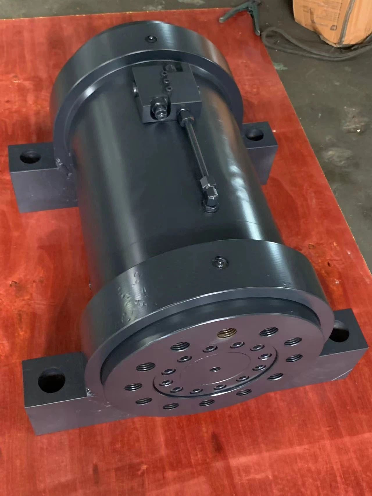 Hydraulic Rotary Actuator L30-215 Ship To Chile